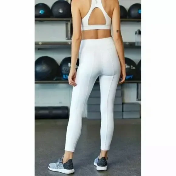 Free People • Hanalei Leggings - Picture 3 of 9